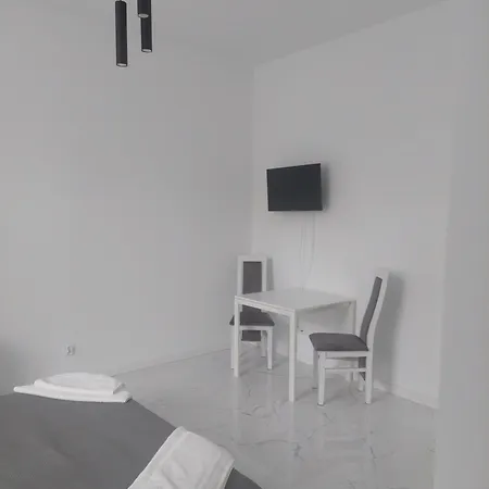 Hotel apartamentowy Nogalin Józefów
