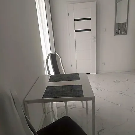 Nogalin Apartahotel