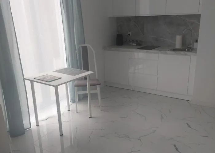 Nogalin 3* Józefów